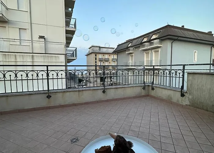 Attico Vista Mare Viserba - Penthouse With Sea View Viserba * 리미니