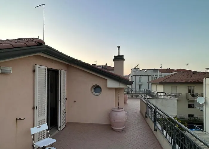 아파트 Attico Vista Mare Viserba - Penthouse With Sea View Viserba 리미니